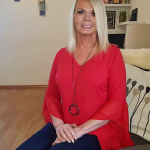 Meet your Posher, Sherry